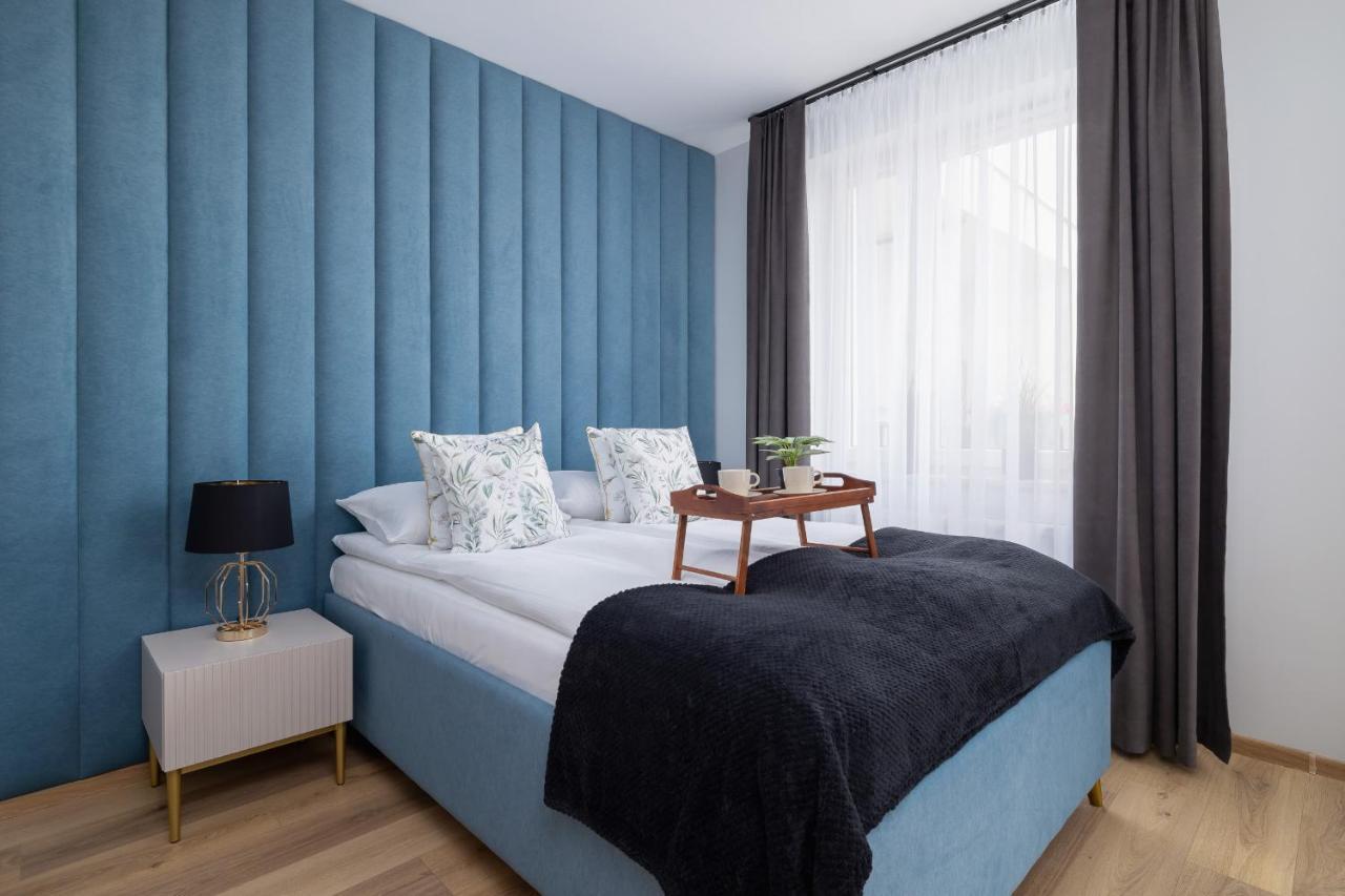 Osiedle Avia Harmonious Apartment With Balcony & Parking Cracow By Renters Prestige Krakow Dış mekan fotoğraf
