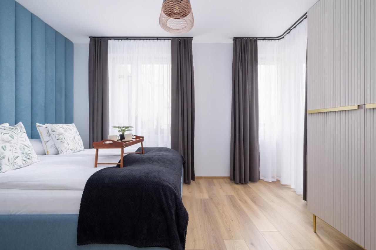 Osiedle Avia Harmonious Apartment With Balcony & Parking Cracow By Renters Prestige Krakow Dış mekan fotoğraf