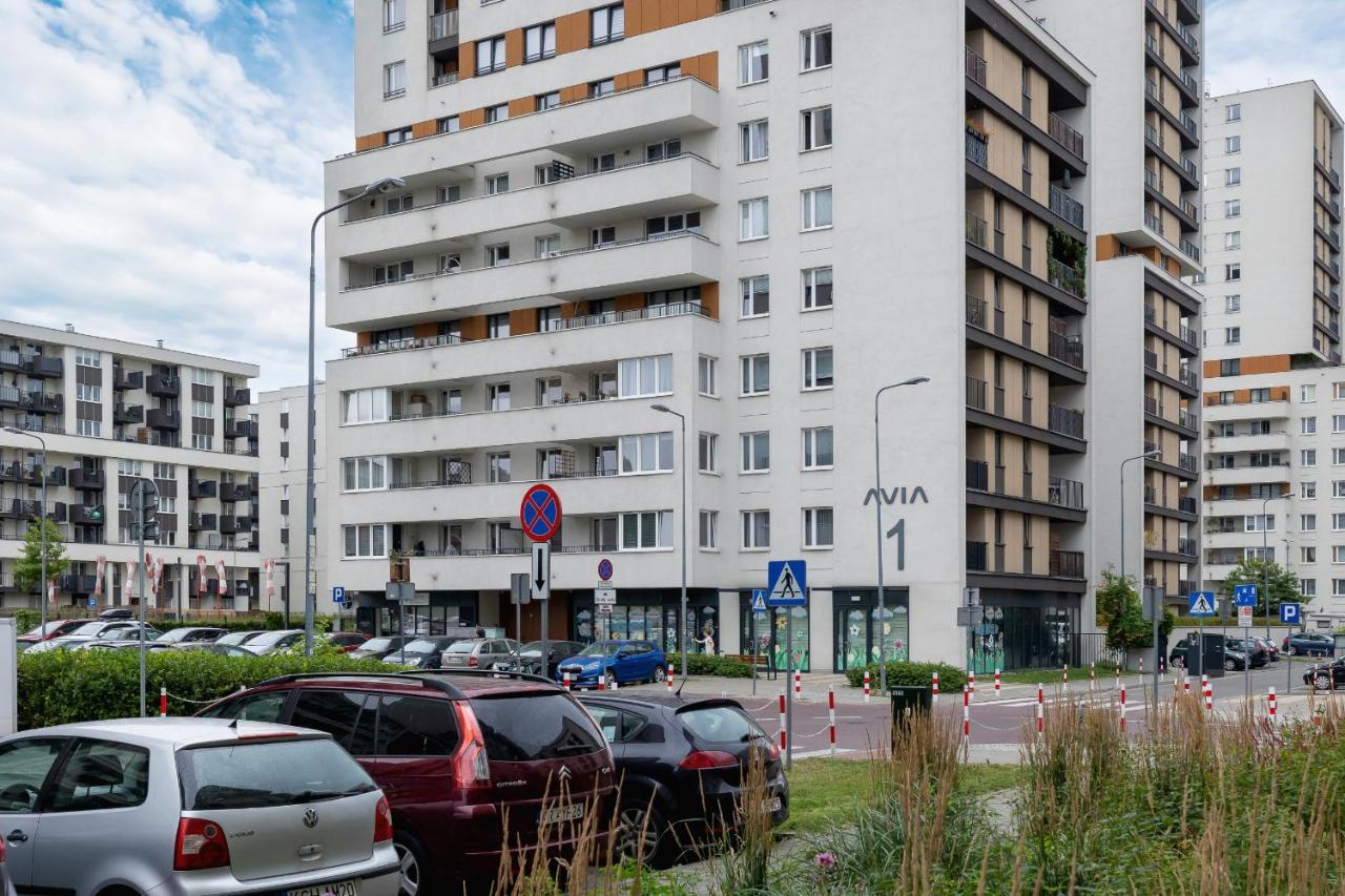 Osiedle Avia Harmonious Apartment With Balcony & Parking Cracow By Renters Prestige Krakow Dış mekan fotoğraf